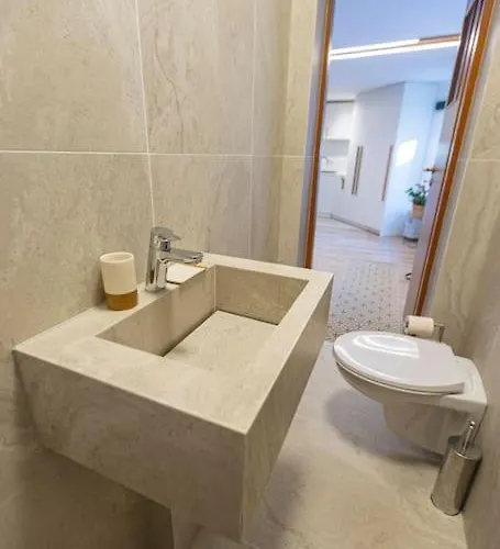 Апартаменти Center